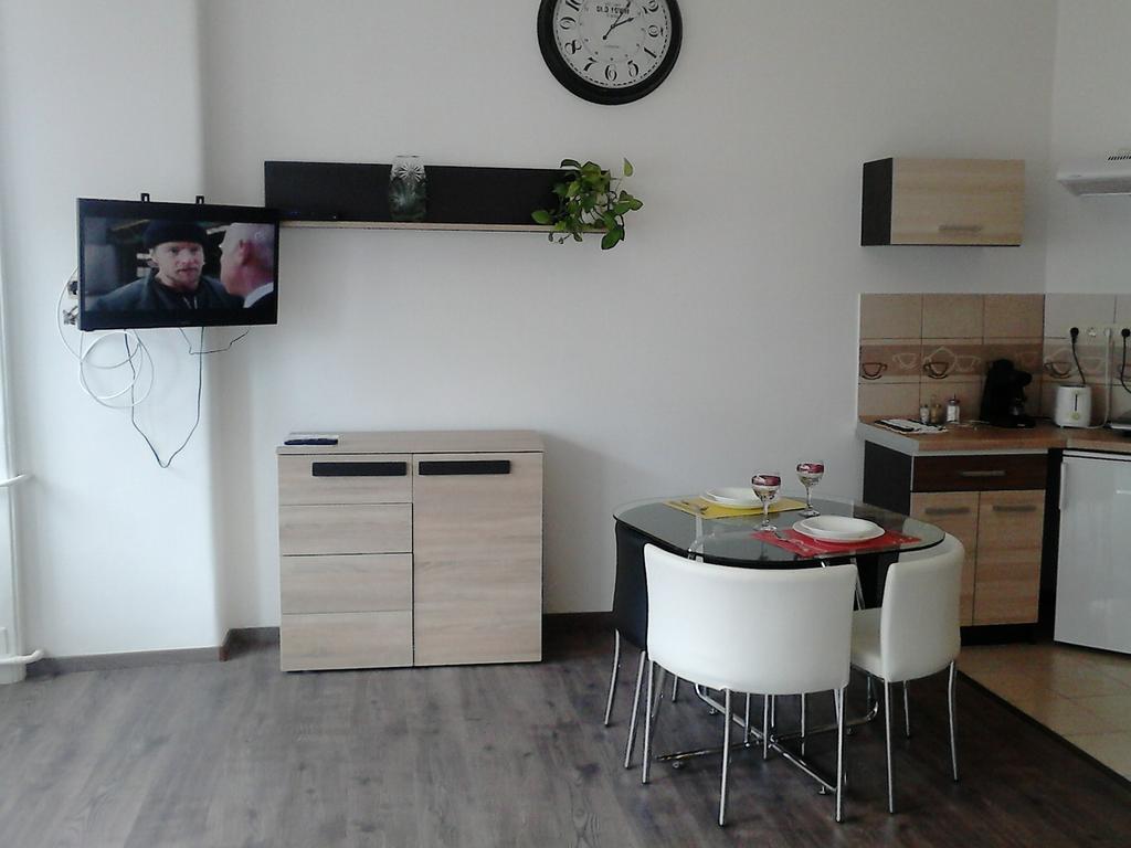 Next Door Apartment Budapest Room photo