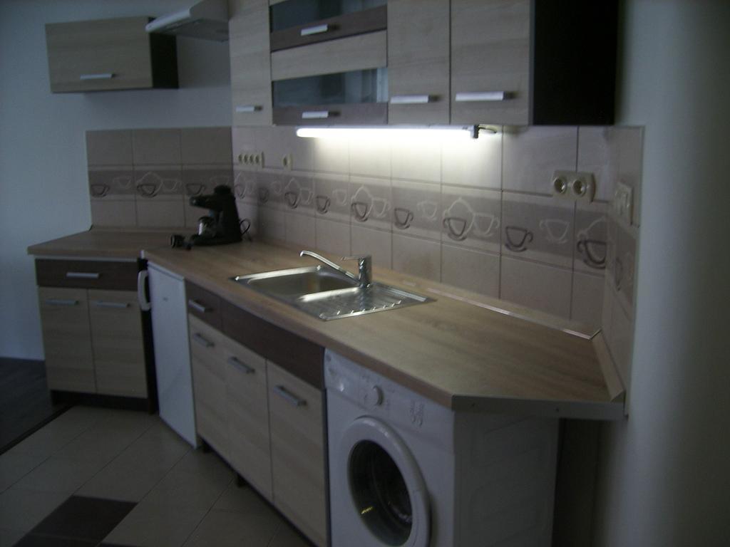 Next Door Apartment Budapest Room photo